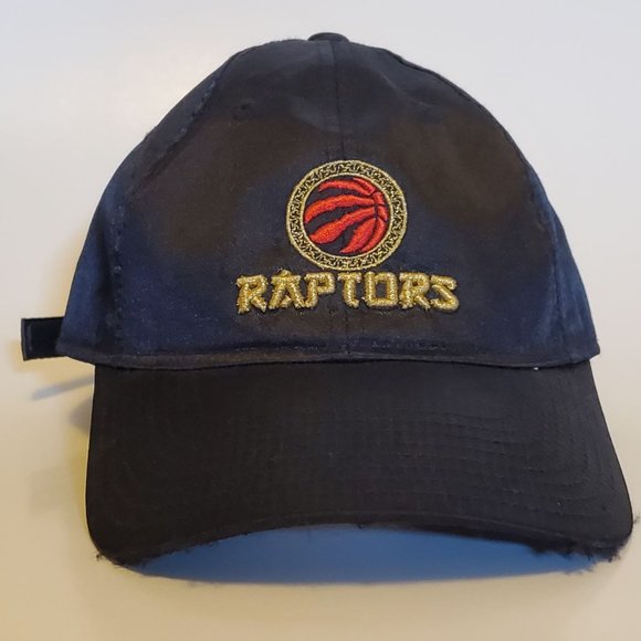 Toronto Raptors Hat - Picture 1 of 3
